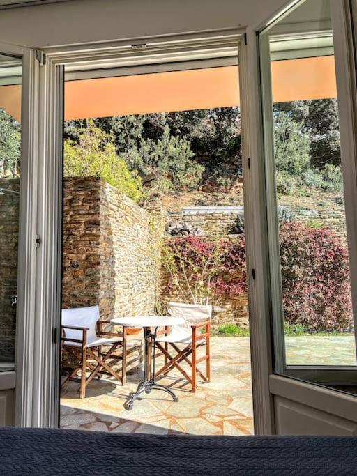 Sea & Sunset - Island House With A Terrace * Batsi (Andros)