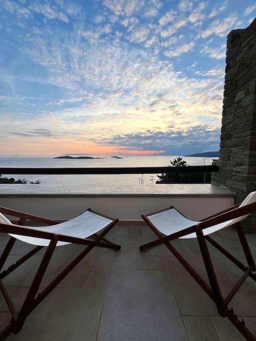 Sea & Sunset - Island House With A Terrace