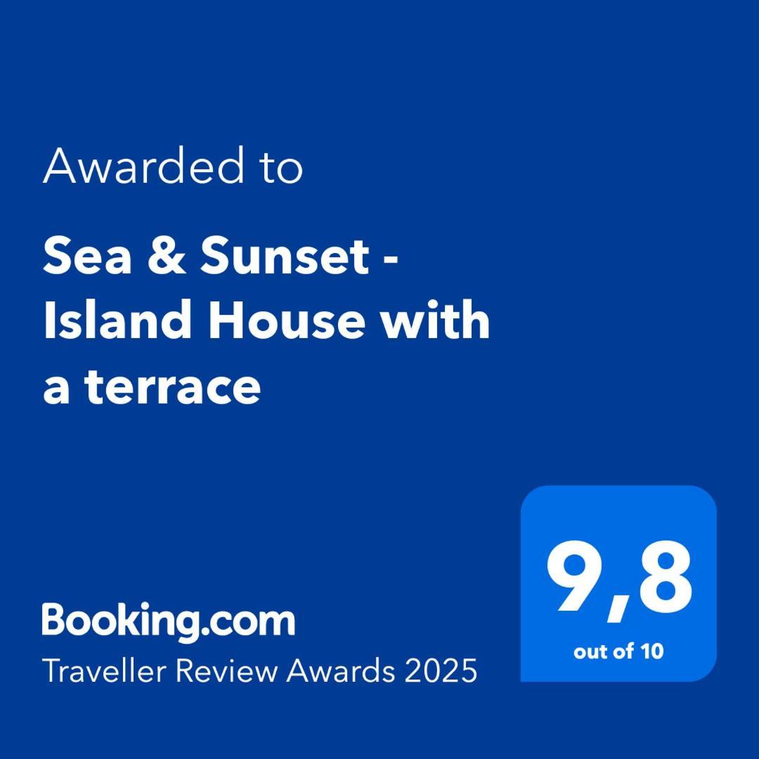 Sea & Sunset - Island House With A Terrace Batsi (Andros)